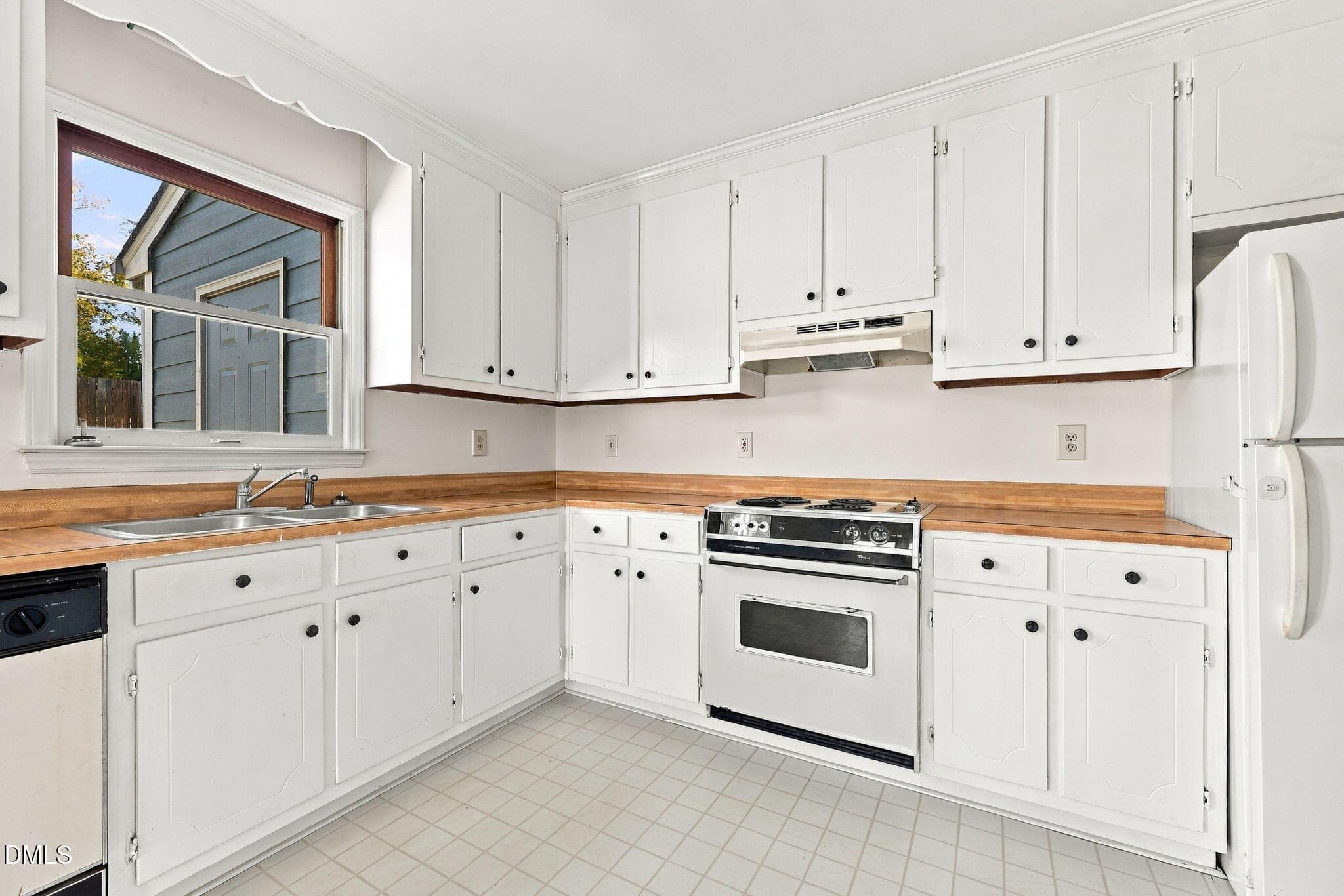 kitchen 4 - 1812 Orange Grove Road 101, Hillsborough, NC 27278, Hillsborough