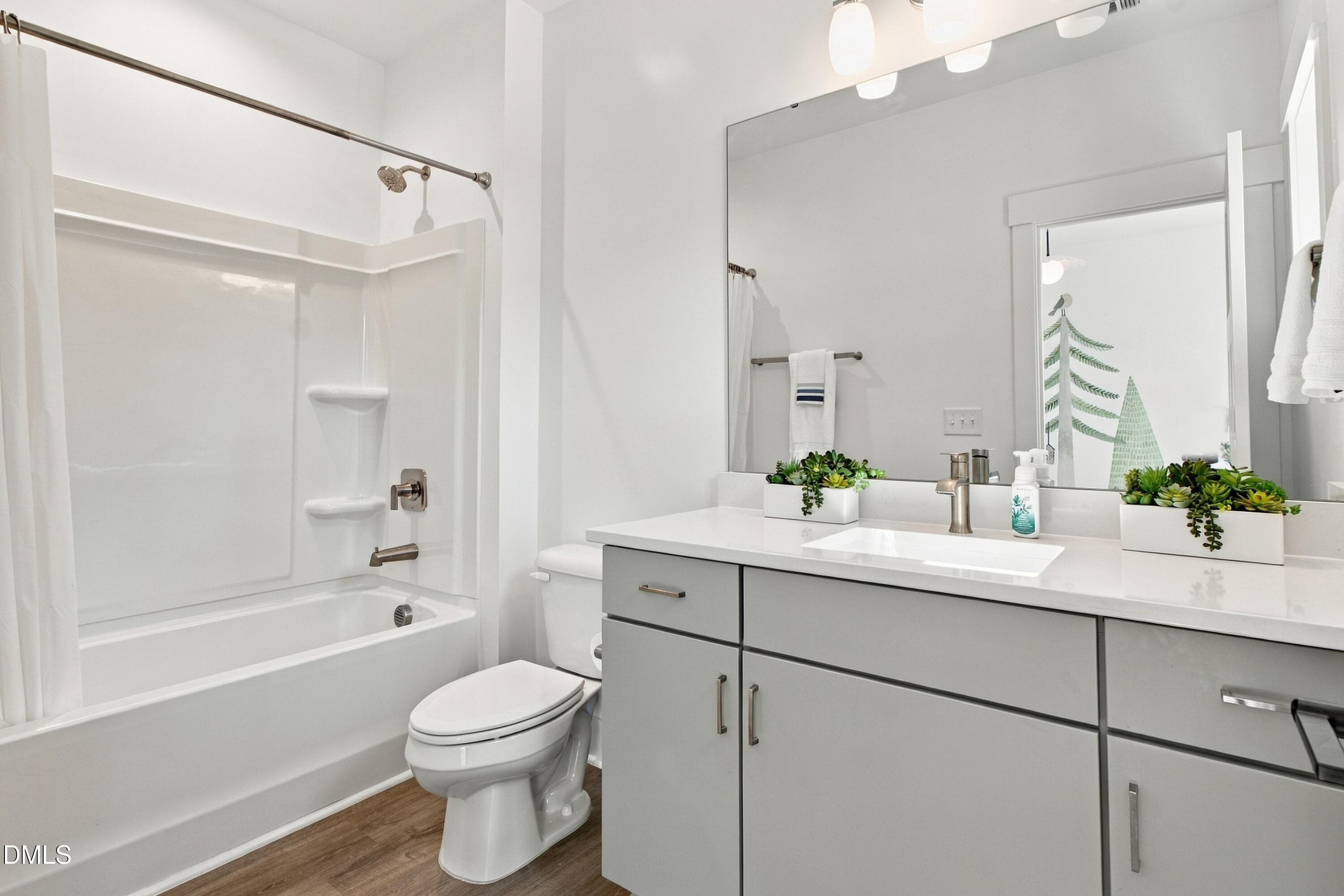 16_2nd bath - 4019 Emerald Green Road, Raleigh, NC 27612