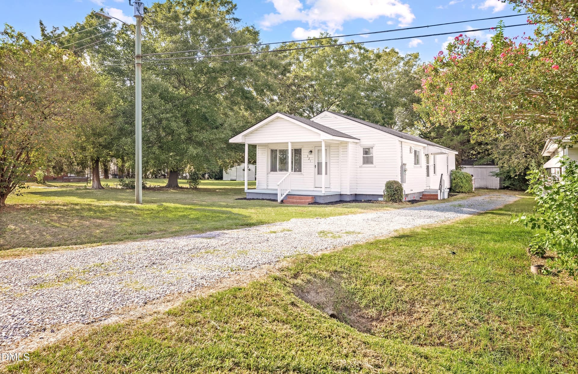 075A8316 - 321 Martin Luther King Jr Boulevard, Clinton, NC 28328