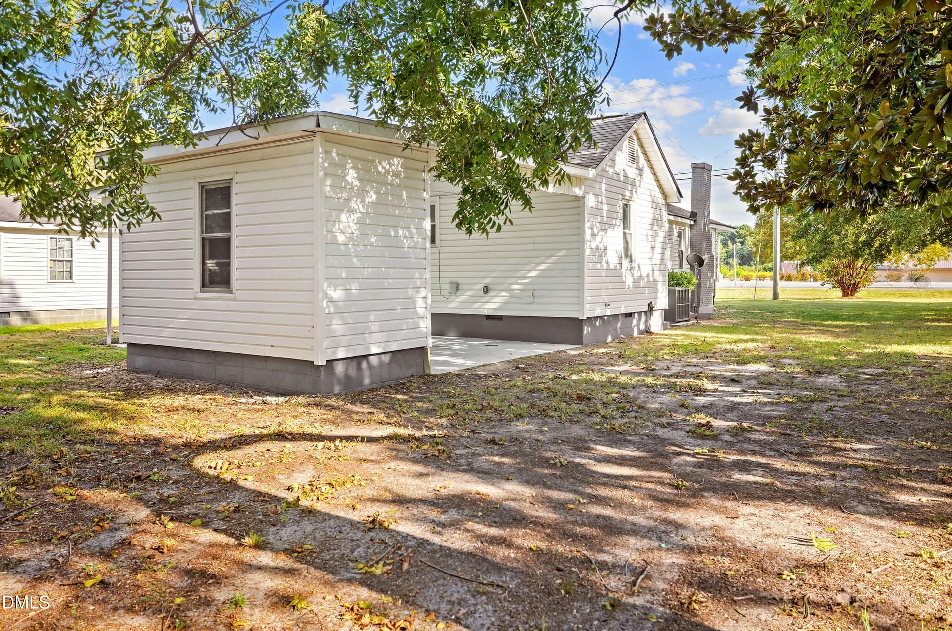 075A8338 - 321 Martin Luther King Jr Boulevard, Clinton, NC 28328
