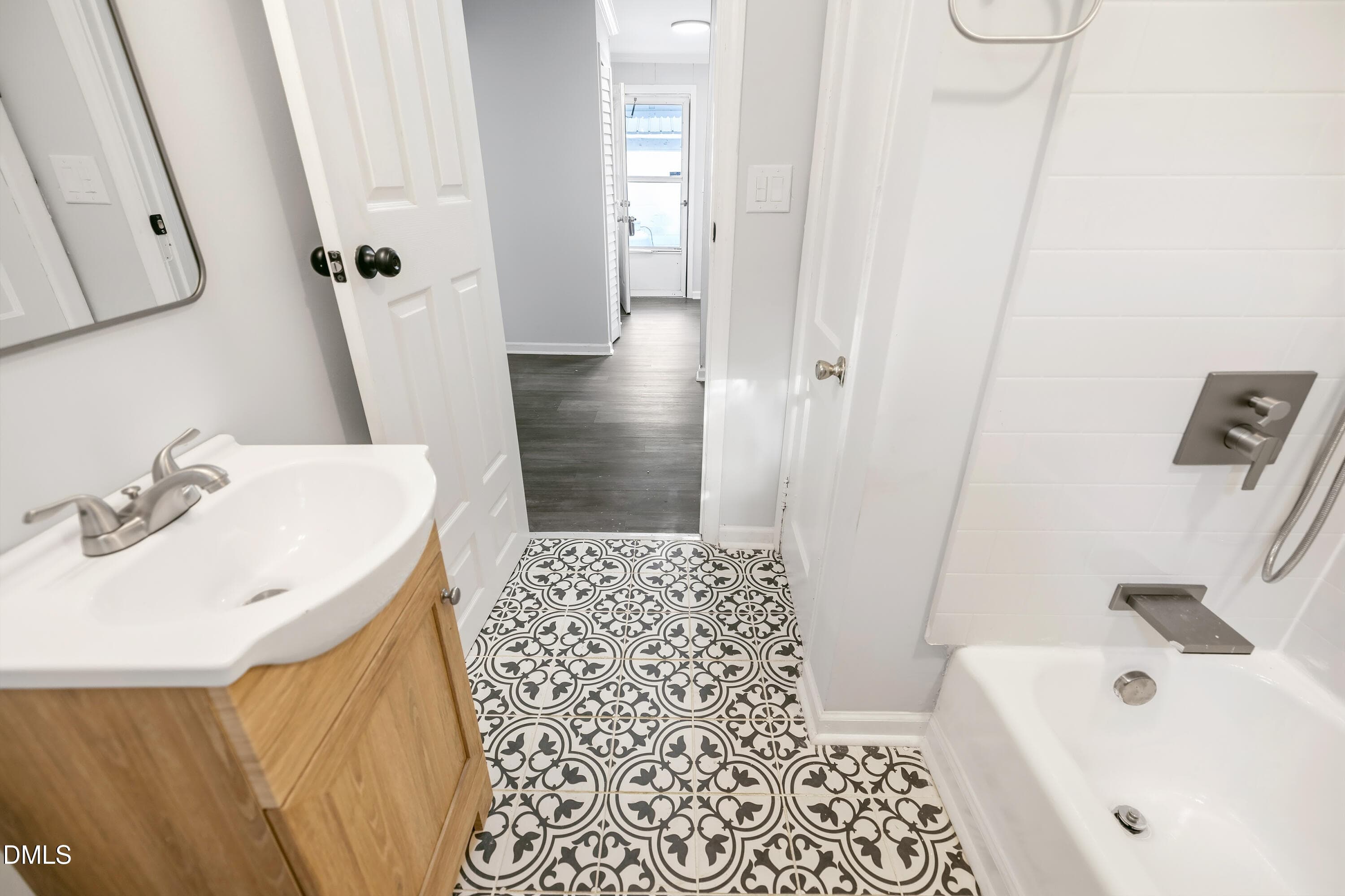 075A8395 - 321 Martin Luther King Jr Boulevard, Clinton, NC 28328