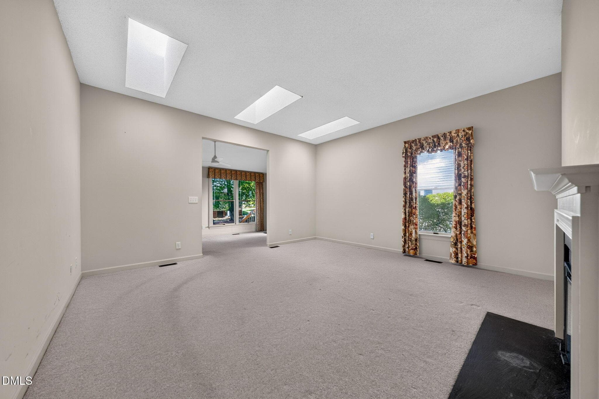 30-web-or-mls-401 Lyndfield Close West - - 401 Lyndfield Close, Pittsboro, NC 27312