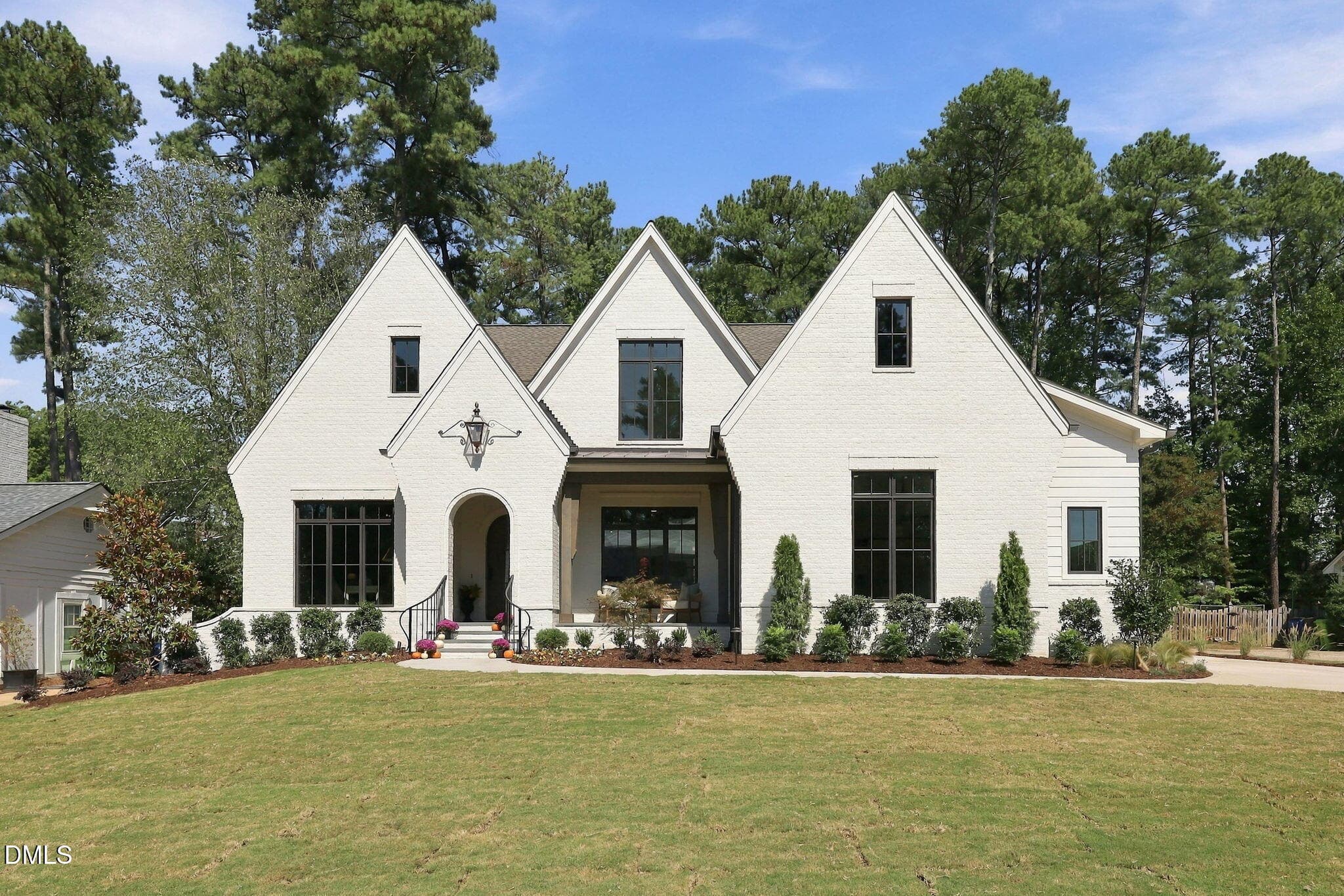 3-web-or-mls-IMG_7833_1 - 7508 Grist Mill Road, Raleigh, NC 27615