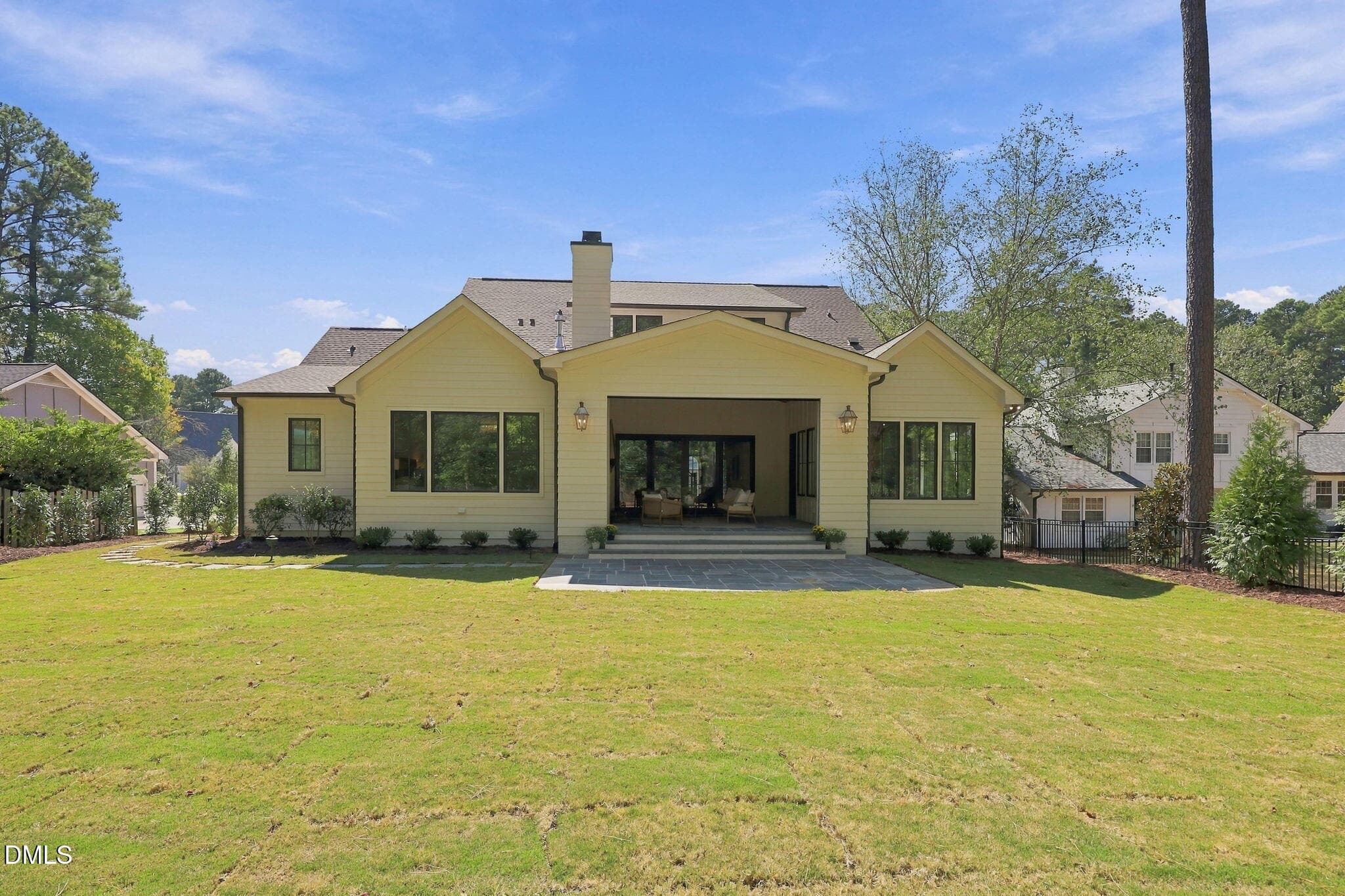 70-web-or-mls-IMG_7815_1_Edit - 7508 Grist Mill Road, Raleigh, NC 27615