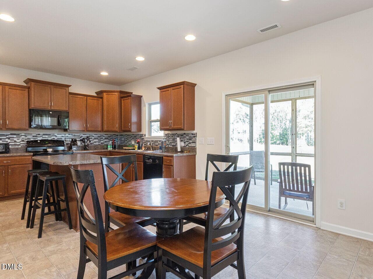 008-1280x960-photo - 1225 Chimney Ridge Drive, Fuquay Varina, NC 27526