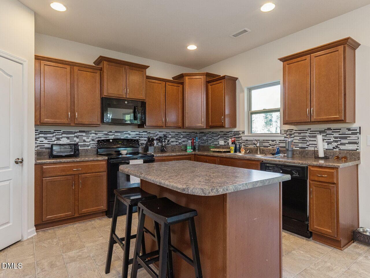 009-1280x960-photo - 1225 Chimney Ridge Drive, Fuquay Varina, NC 27526