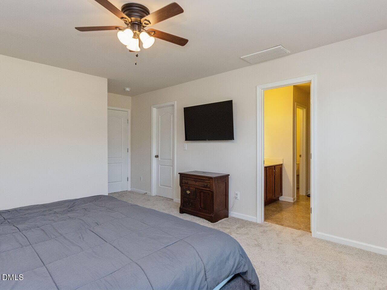 017-1280x960-photo - 1225 Chimney Ridge Drive, Fuquay Varina, NC 27526
