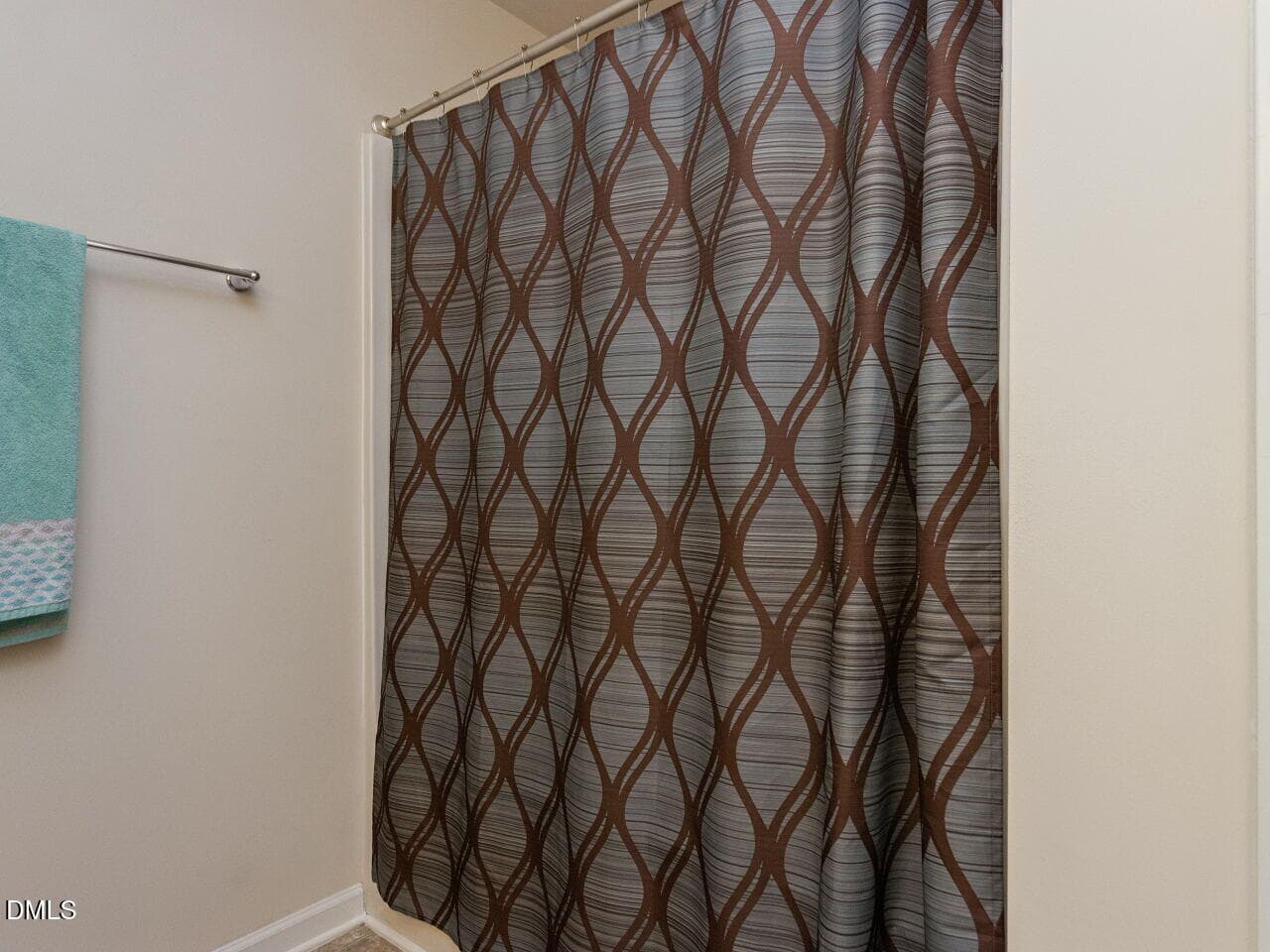 019-1280x960-photo - 1225 Chimney Ridge Drive, Fuquay Varina, NC 27526