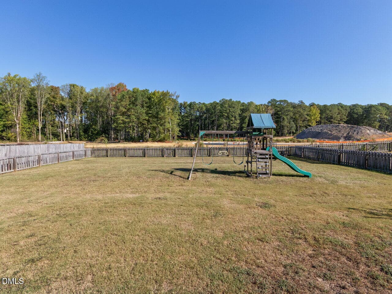 030-1280x960-photo - 1225 Chimney Ridge Drive, Fuquay Varina, NC 27526