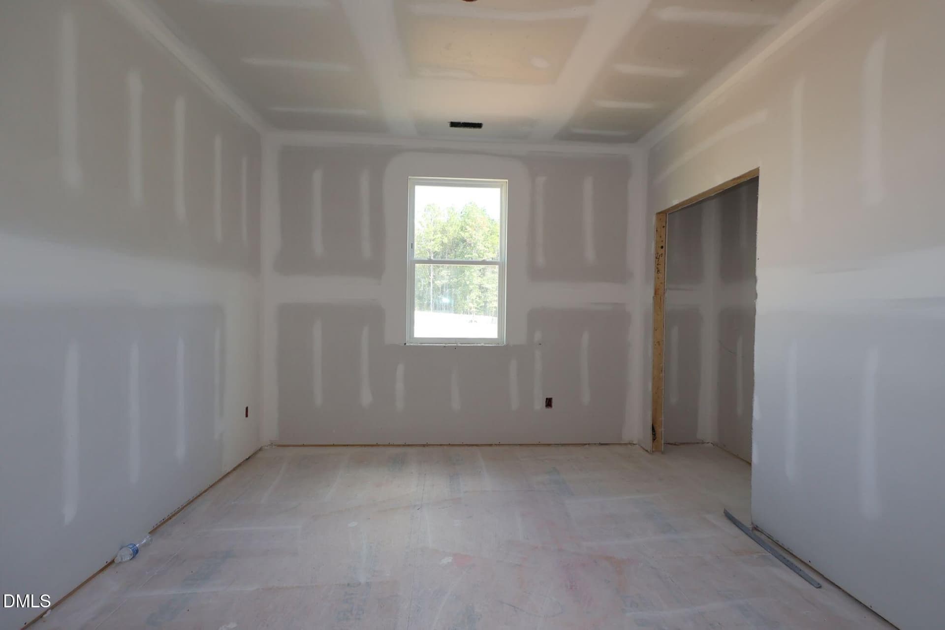 47 bedrm 2 with walk in closet - 187 Mendenhall Drive, Angier, NC 27501