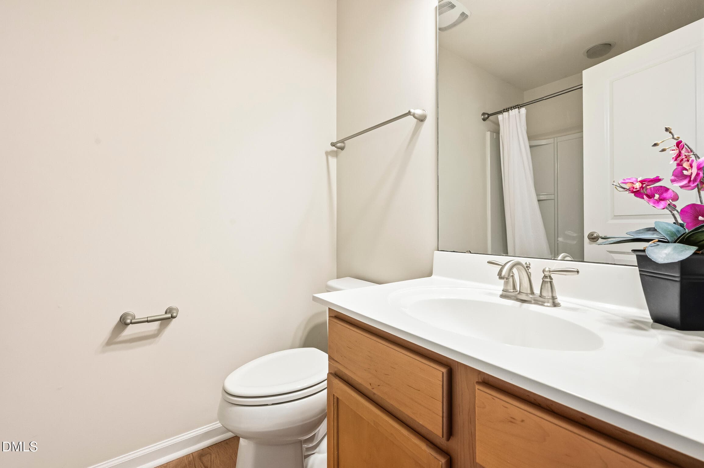 BathroomSharedFromEntry - 2417 Historic Circle, Morrisville, NC 27560
