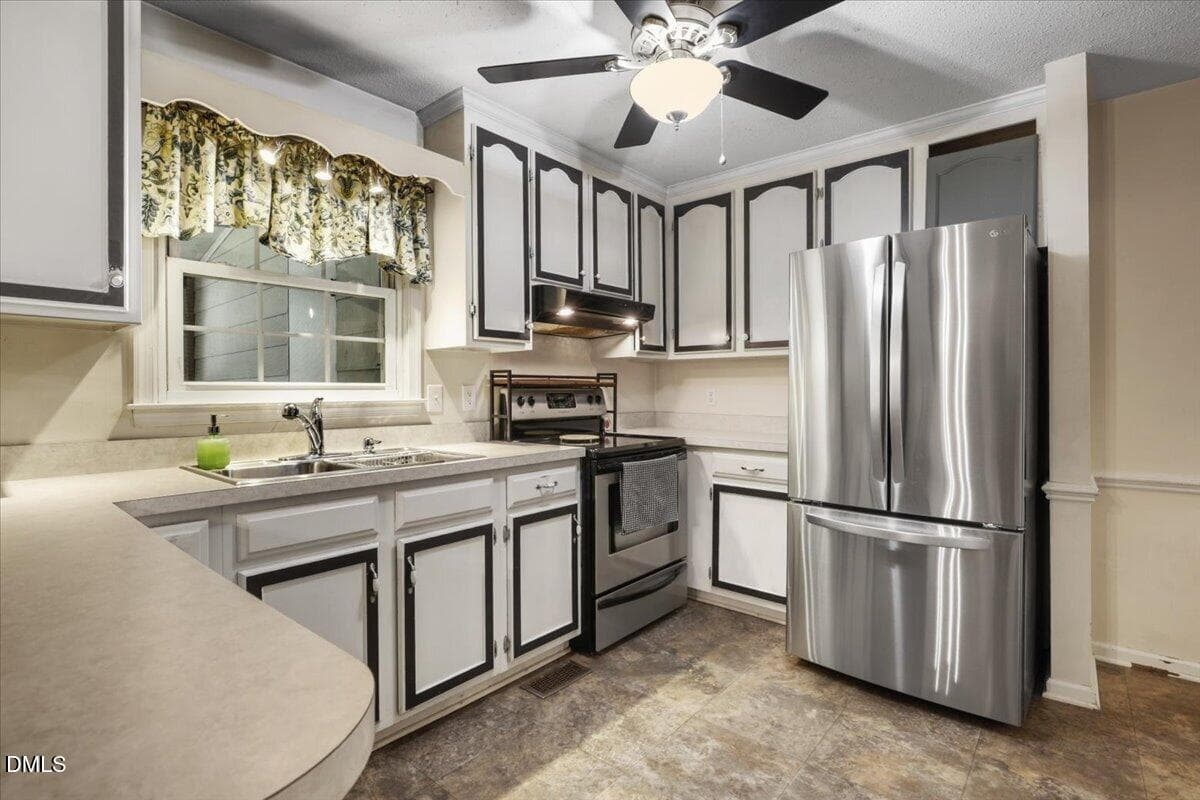 24-111 Oak Ridge Dr-24 - 111 Oak Ridge Drive, Willow Springs, NC 27592, Willow Springs