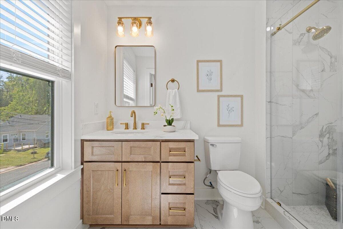 39-218 W Maynard Ave - 218 W Maynard Avenue, Durham, NC 27704
