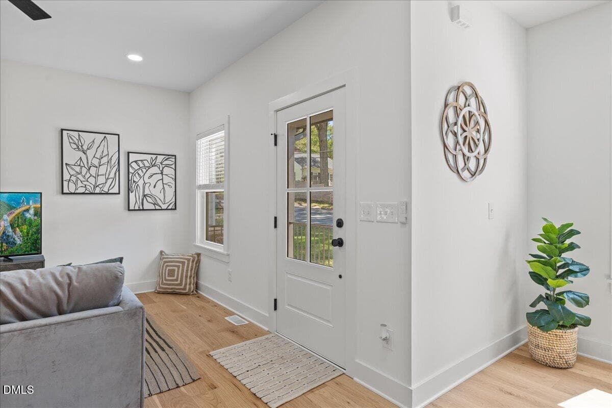 09-218 W Maynard Ave - 218 W Maynard Avenue, Durham, NC 27704