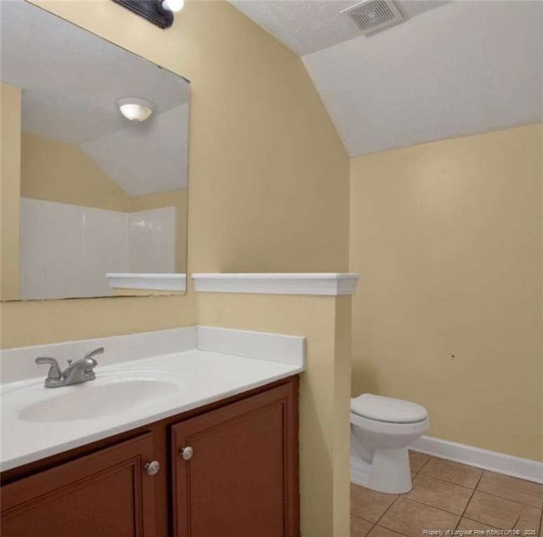 Photo 13 - 505 Collinwood Drive, Raeford, NC 28376
