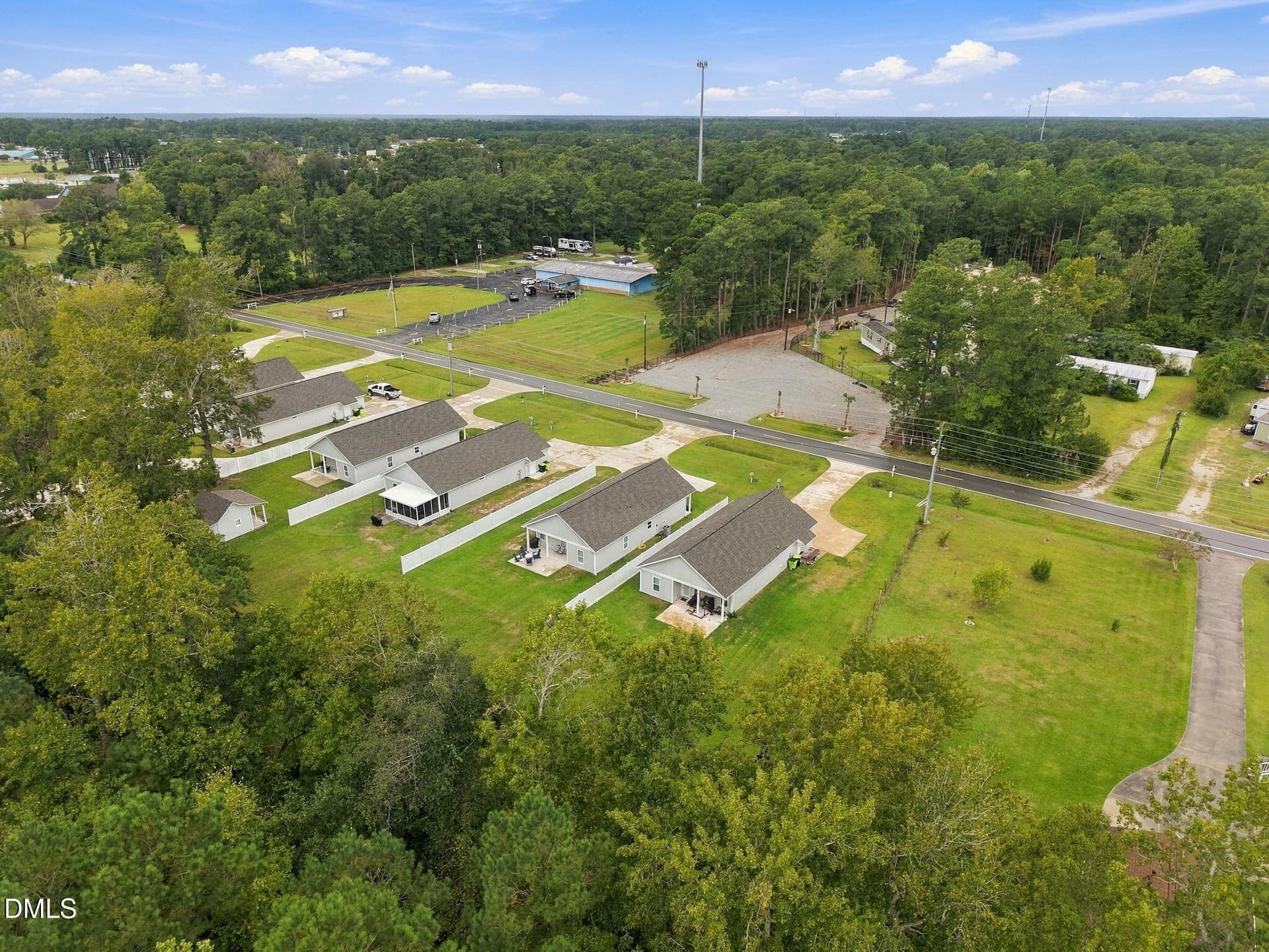 21-web-or-mls-DJI_20260922140506_0043_D - 174 Norris Road, Swansboro, NC 28584