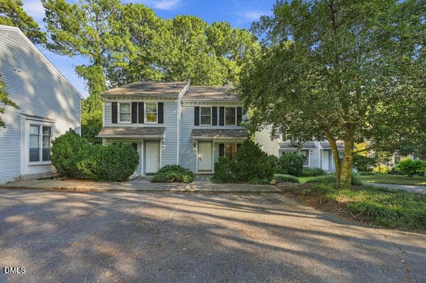 134353745180500971_134353745084465059_01 - 817 Edwards Street B, Chapel Hill, NC 27516, Chapel Hill