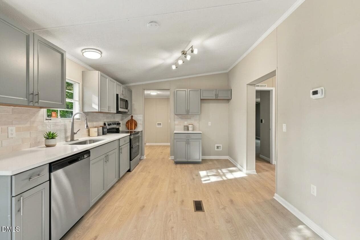 vass kitchen5 - 302 Vass Road, Spring Lake, NC 28390, Spring Lake