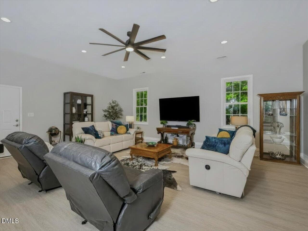 39-Family Room - 4628 Harmony Lane, Efland, NC 27243