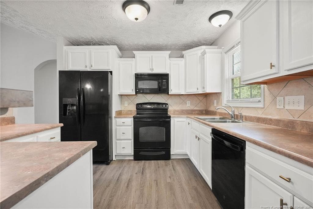 Photo 10 - 264 Himalaya Drive, Raeford, NC 28376