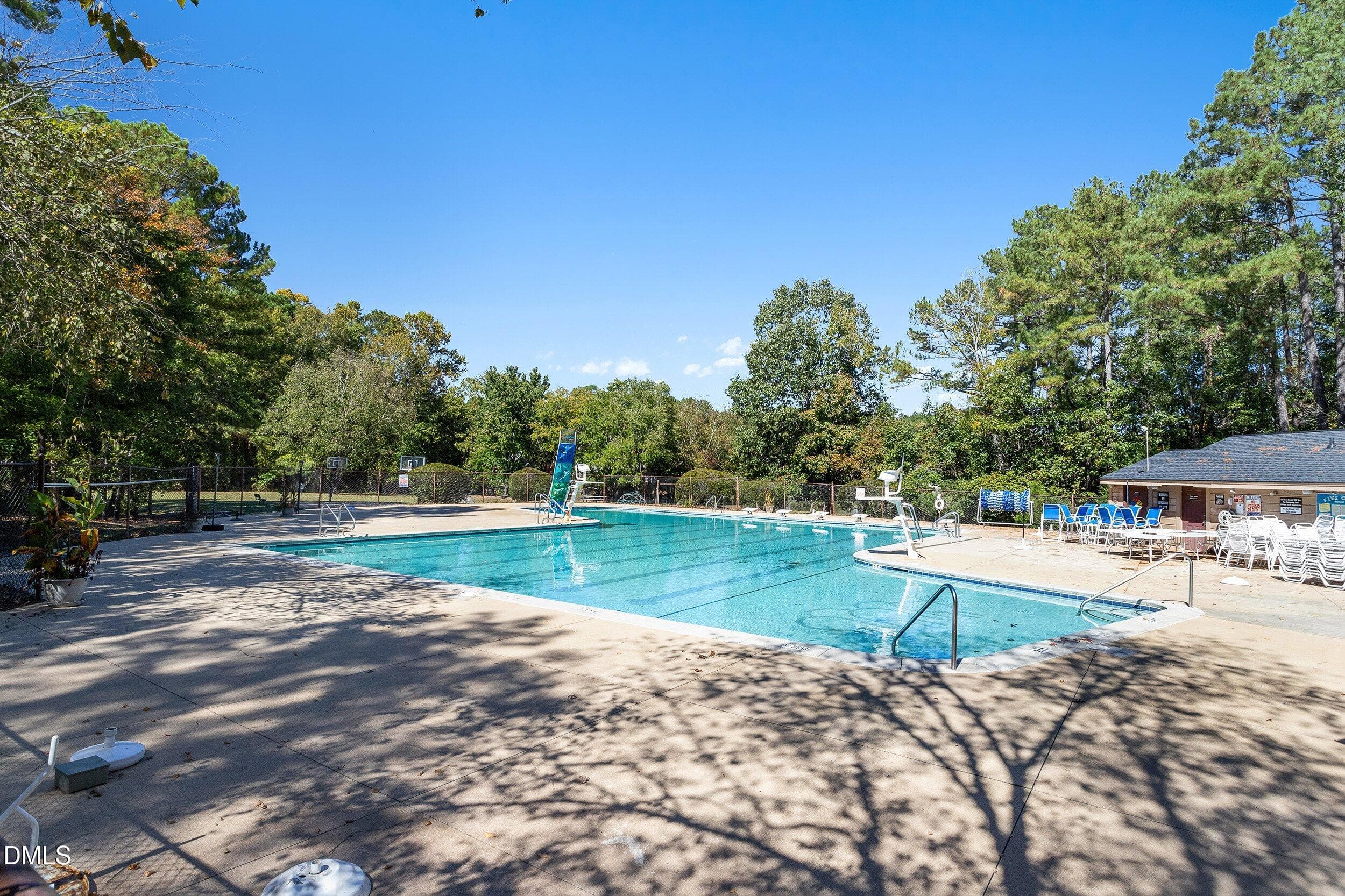 47-Five Oaks NA_10 - 4128 Pin Oak Drive, Durham, NC 27707