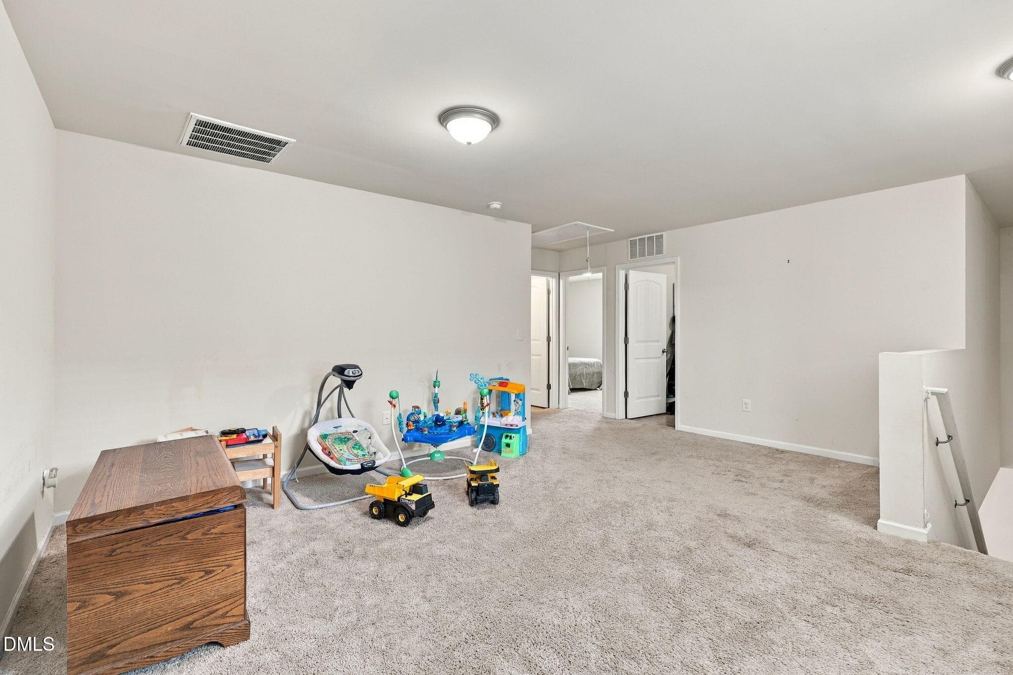52-web-or-mls-IMG_0652 - 3665 Althorp Drive, Raleigh, NC 27616