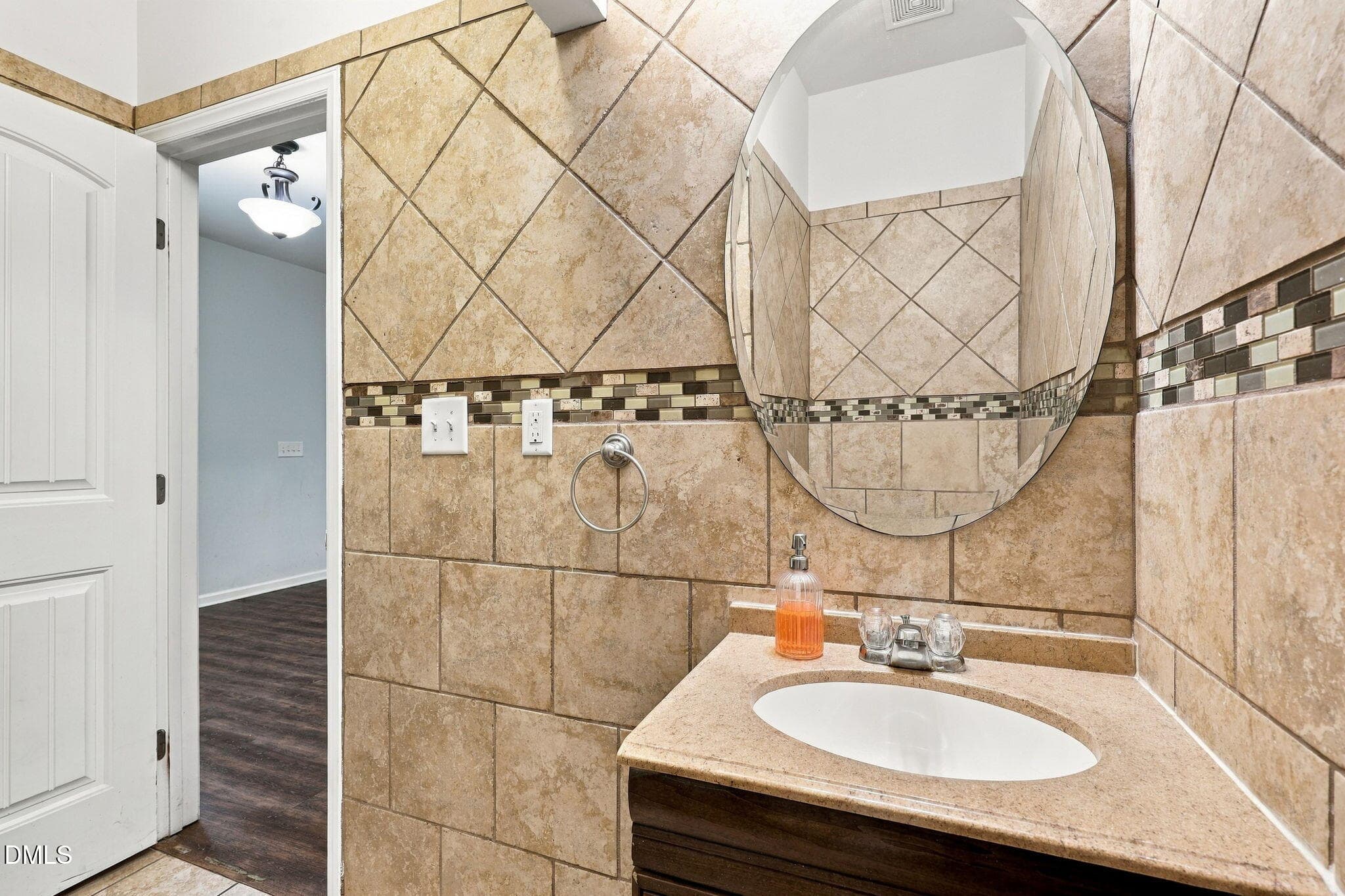38-web-or-mls-IMG_0607_edit - 3665 Althorp Drive, Raleigh, NC 27616