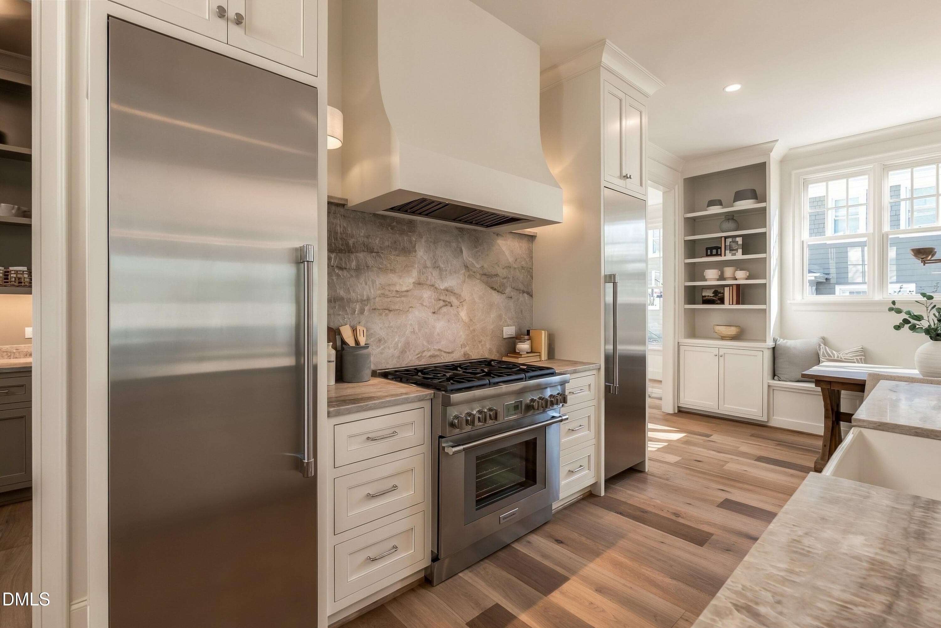 Kitchen - 205 Park Avenue, Raleigh, NC 27605