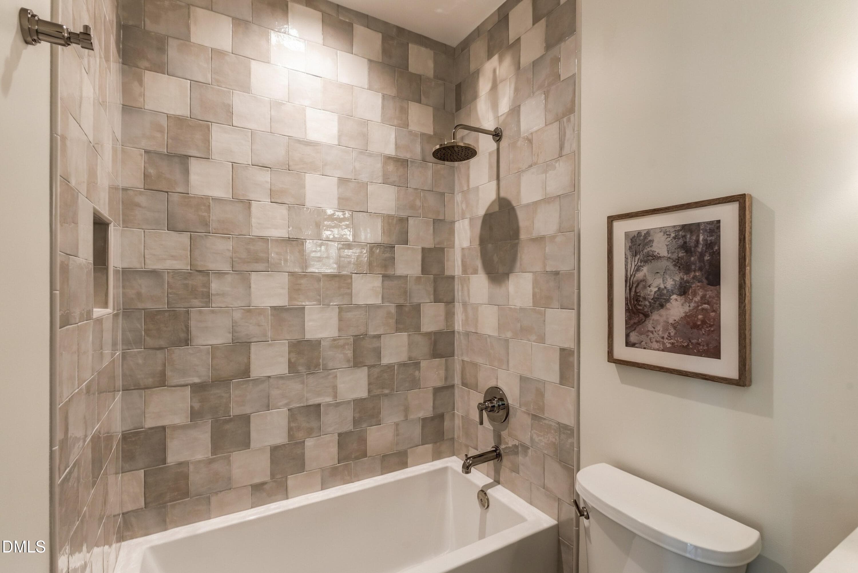 Secondary Bathroom - 205 Park Avenue, Raleigh, NC 27605