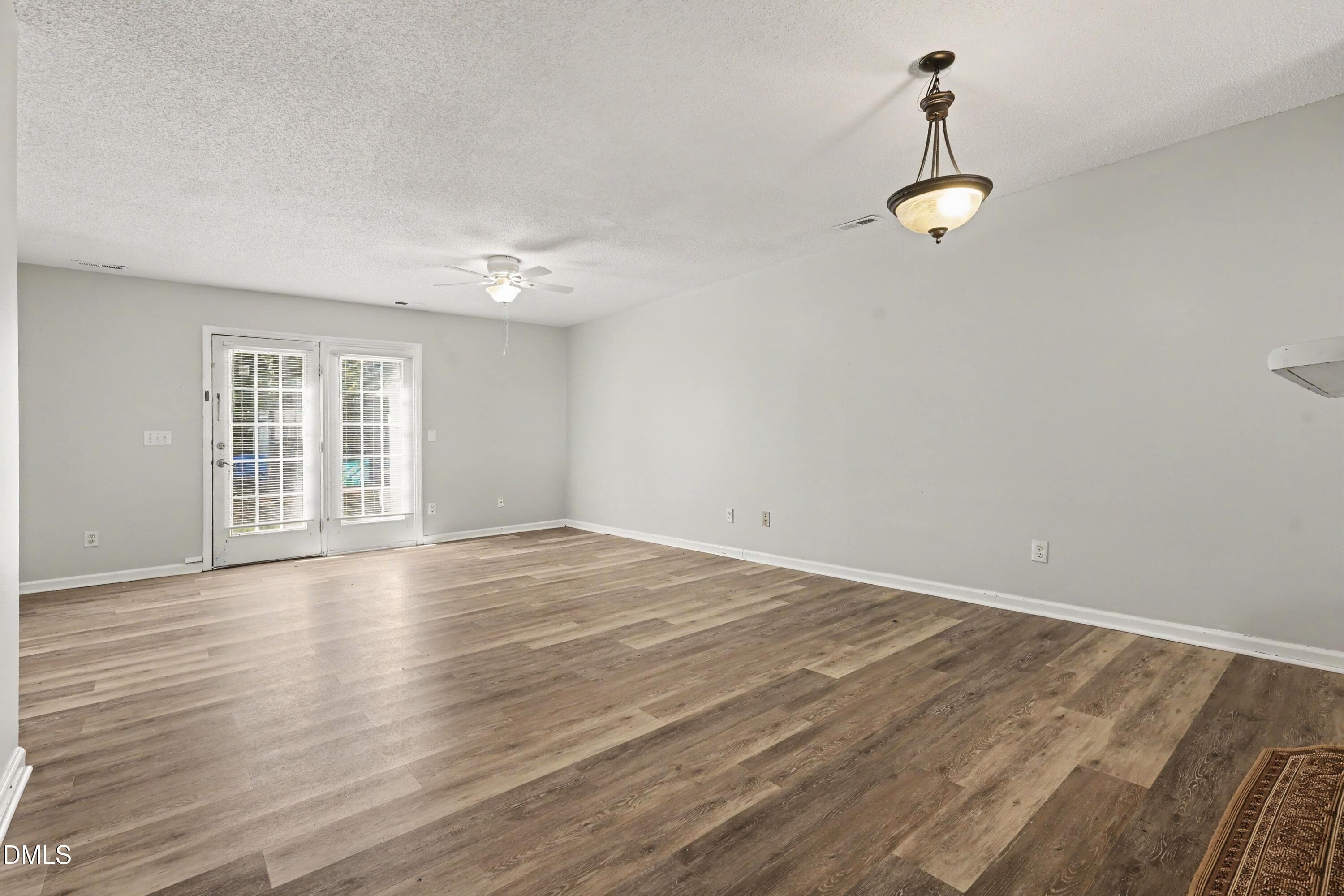 009_file_5262 - 5635 Fieldcross Court, Raleigh, NC 27610