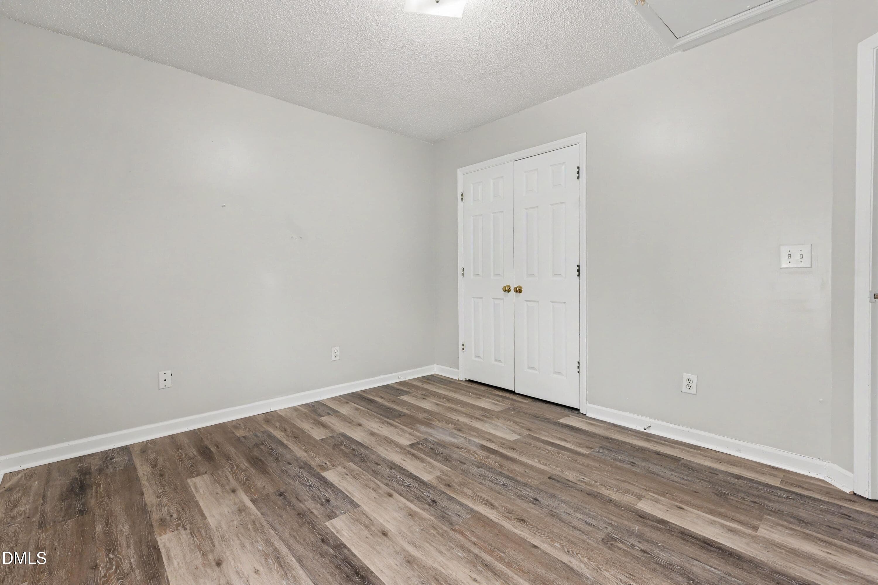 021_file_2627 - 5635 Fieldcross Court, Raleigh, NC 27610