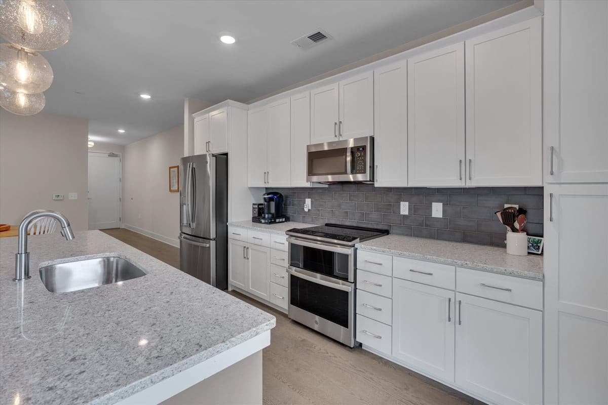 11-105 Chatham Walk Ln Unit 207 -11.jpg - 105 Chatham Walk Lane 207, Cary, NC 27511