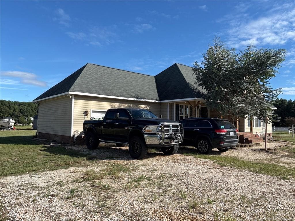 Photo 4 - 1665 Odom Road, Clinton, NC 28328
