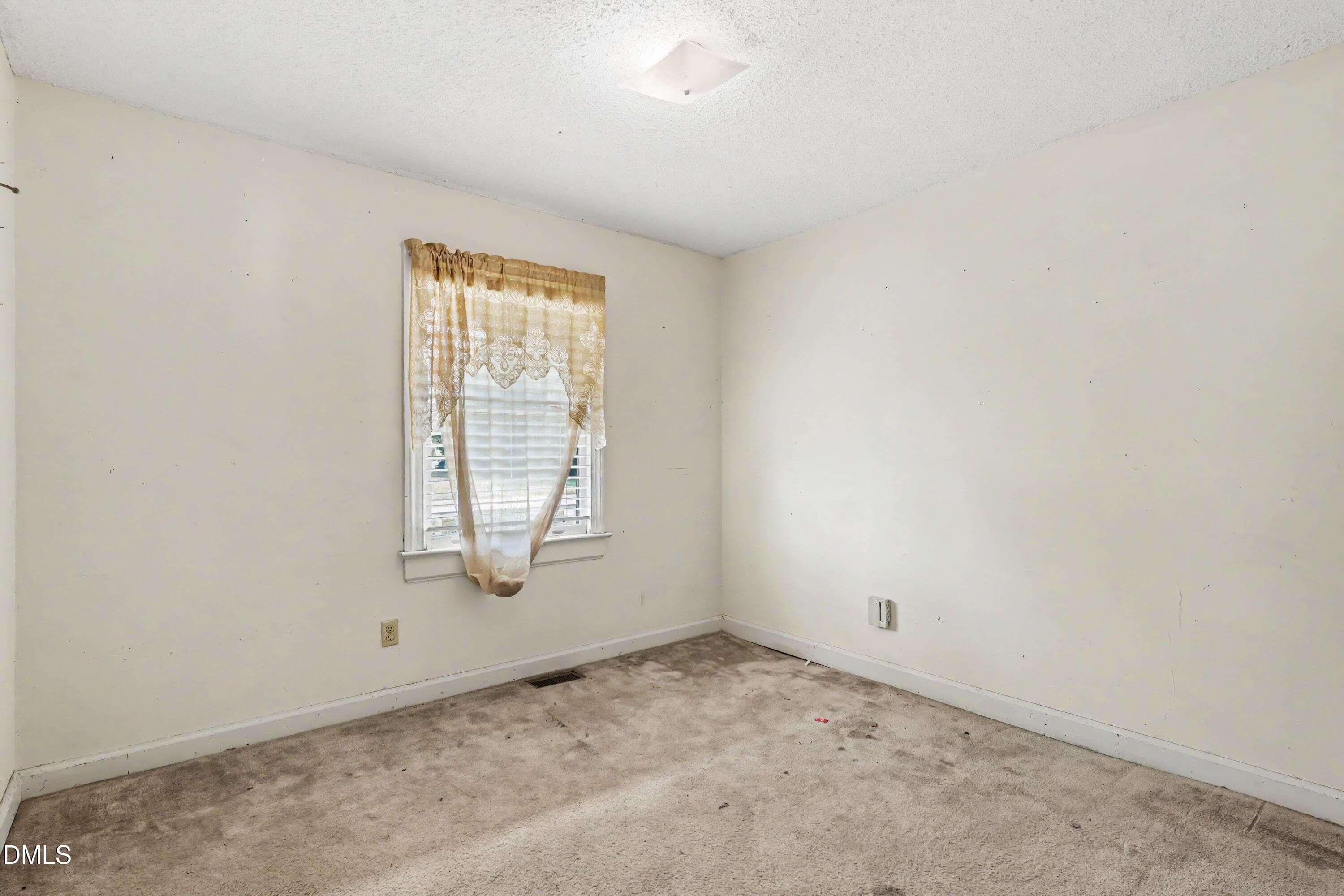 012_file_5751 - 4530 Virginia Road, Wilson, NC 27893