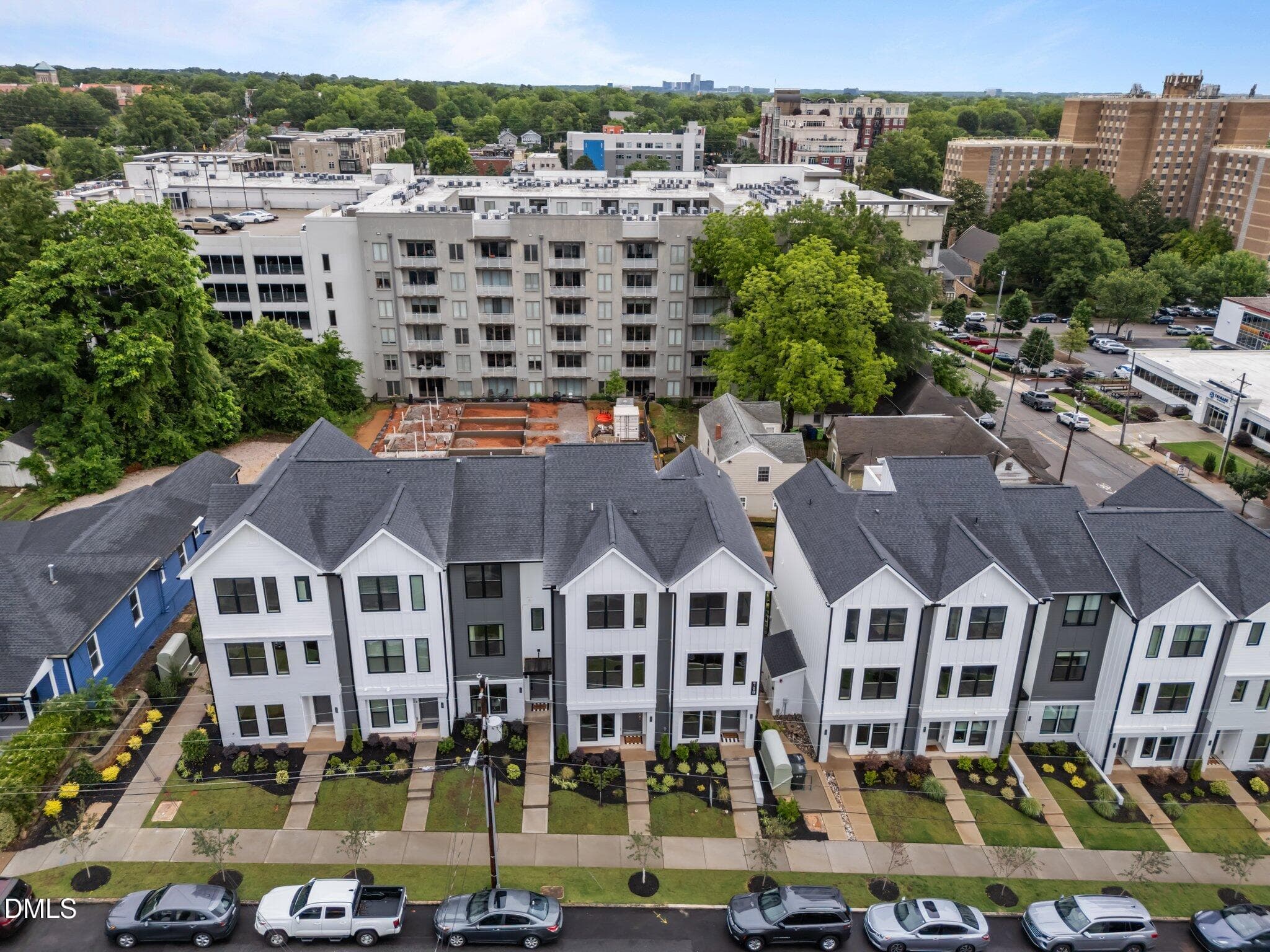 6-web-or-mls-DJI_20250513101705_0420_D - 710 W North Street 101, Raleigh, NC 27603