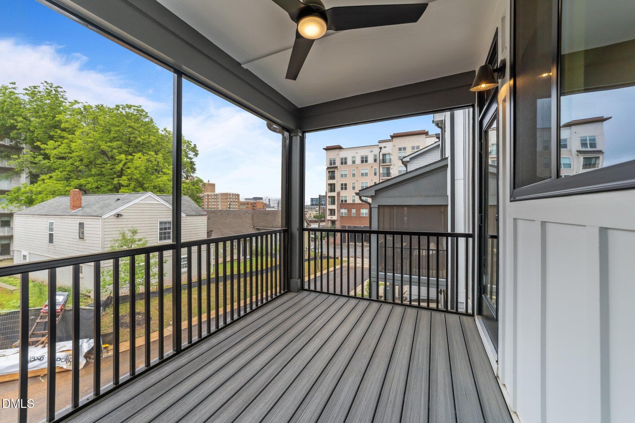 17-web-or-mls-3D5A1747 - 710 W North Street 101, Raleigh, NC 27603