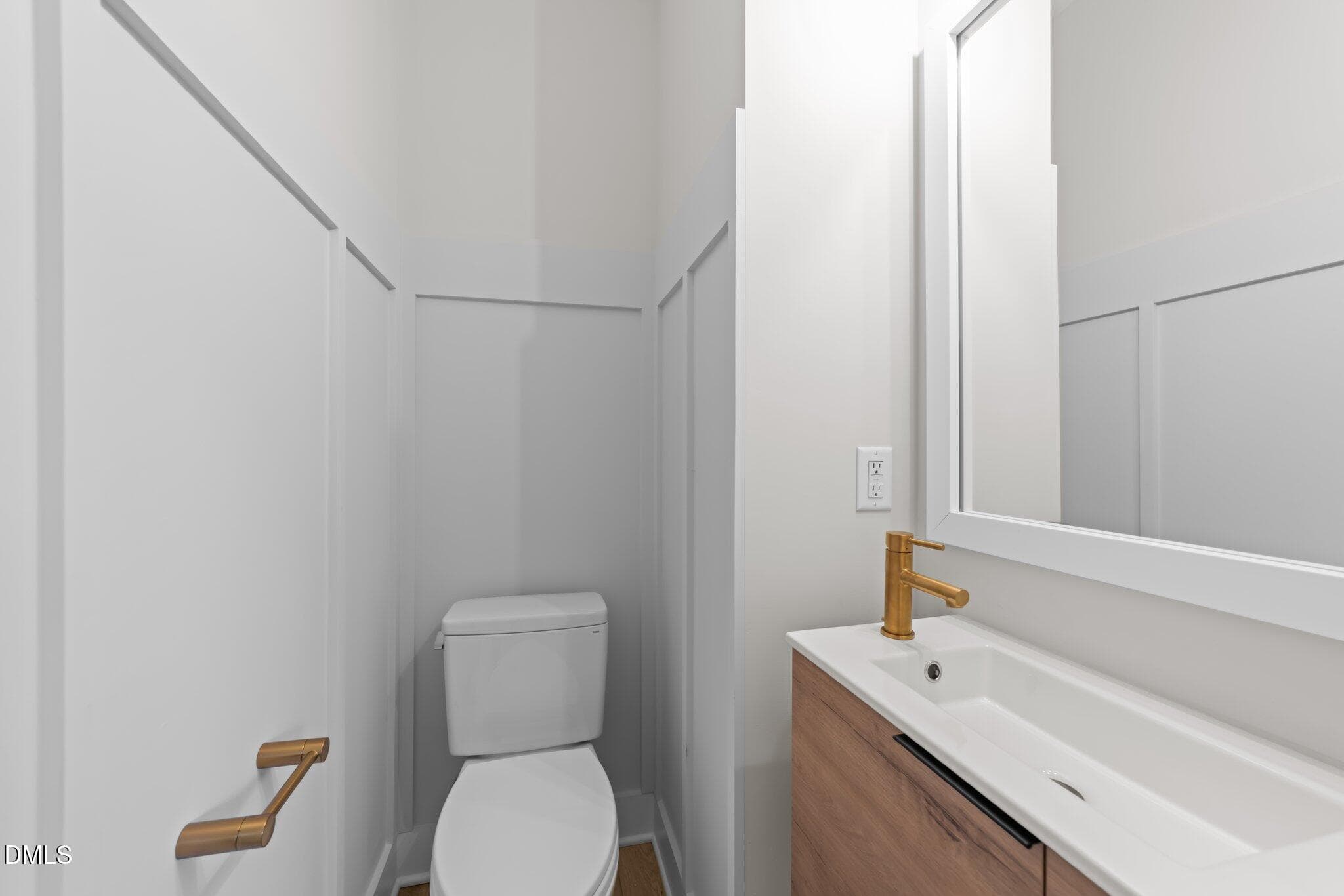 18-web-or-mls-3D5A1751 - 710 W North Street 101, Raleigh, NC 27603