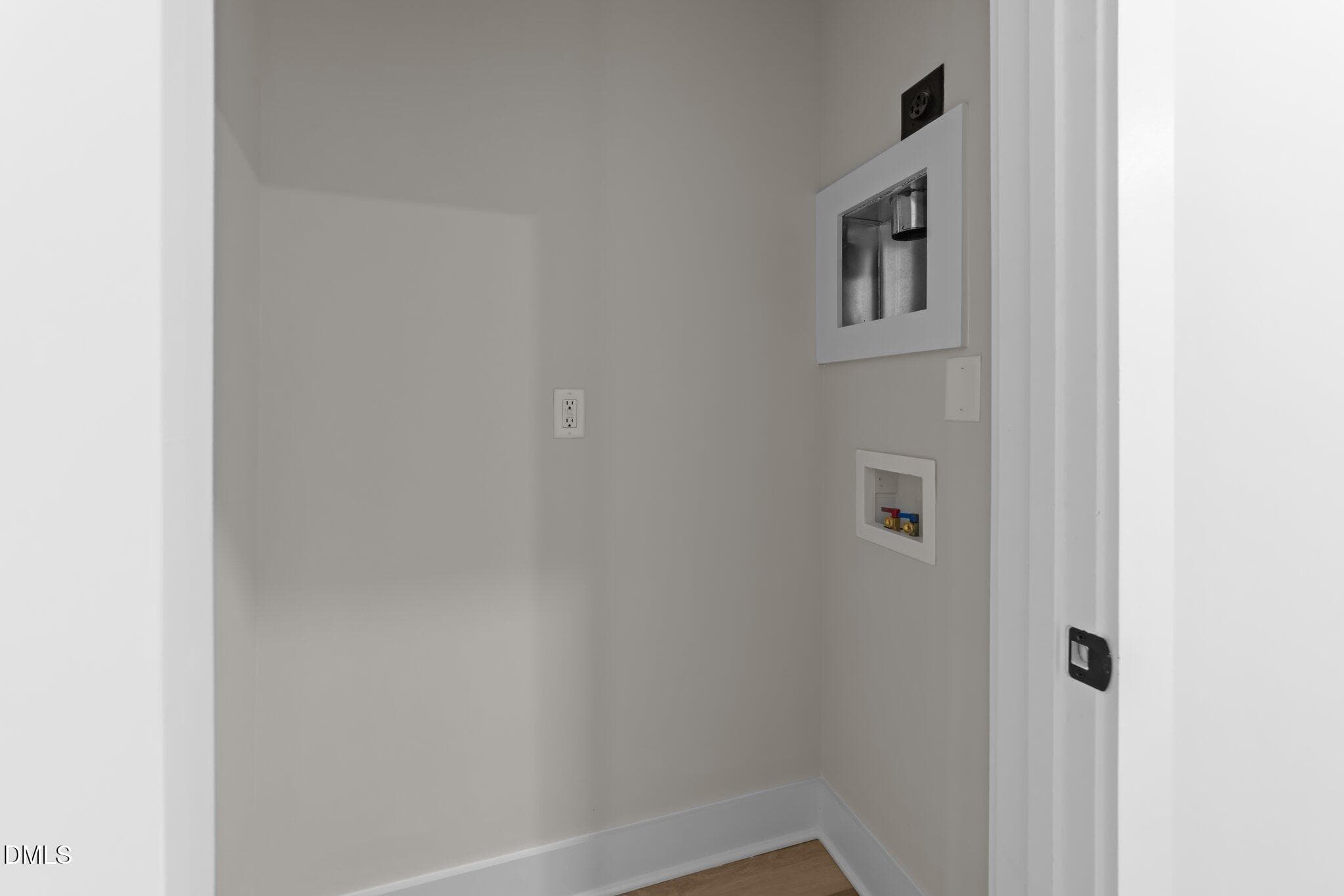 27-web-or-mls-3D5A1778 - 710 W North Street 101, Raleigh, NC 27603