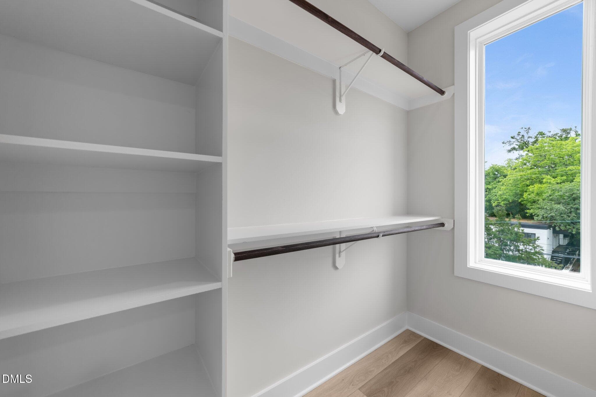 29-web-or-mls-3D5A1784 - 710 W North Street 101, Raleigh, NC 27603