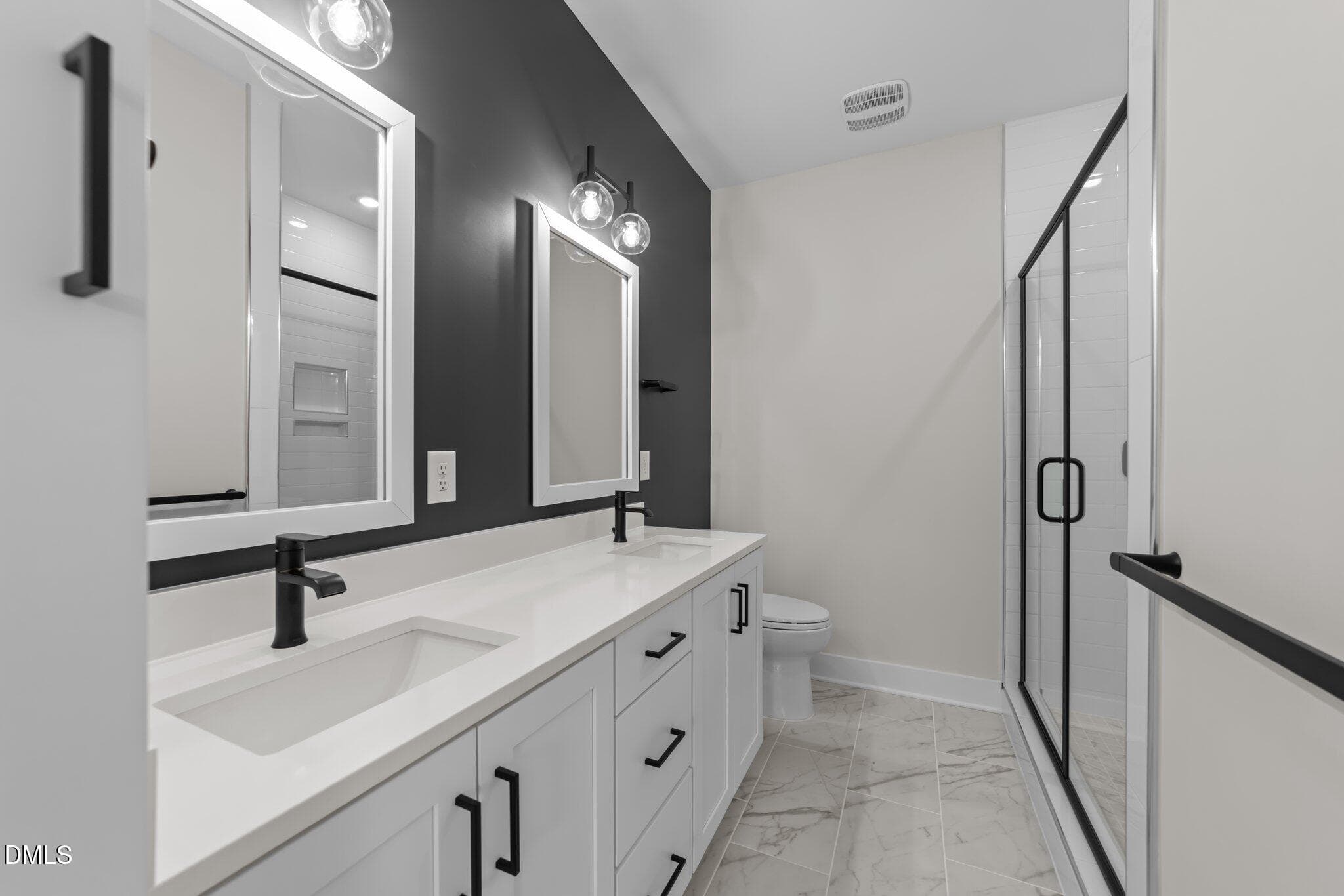 31-web-or-mls-3D5A1790 - 710 W North Street 101, Raleigh, NC 27603