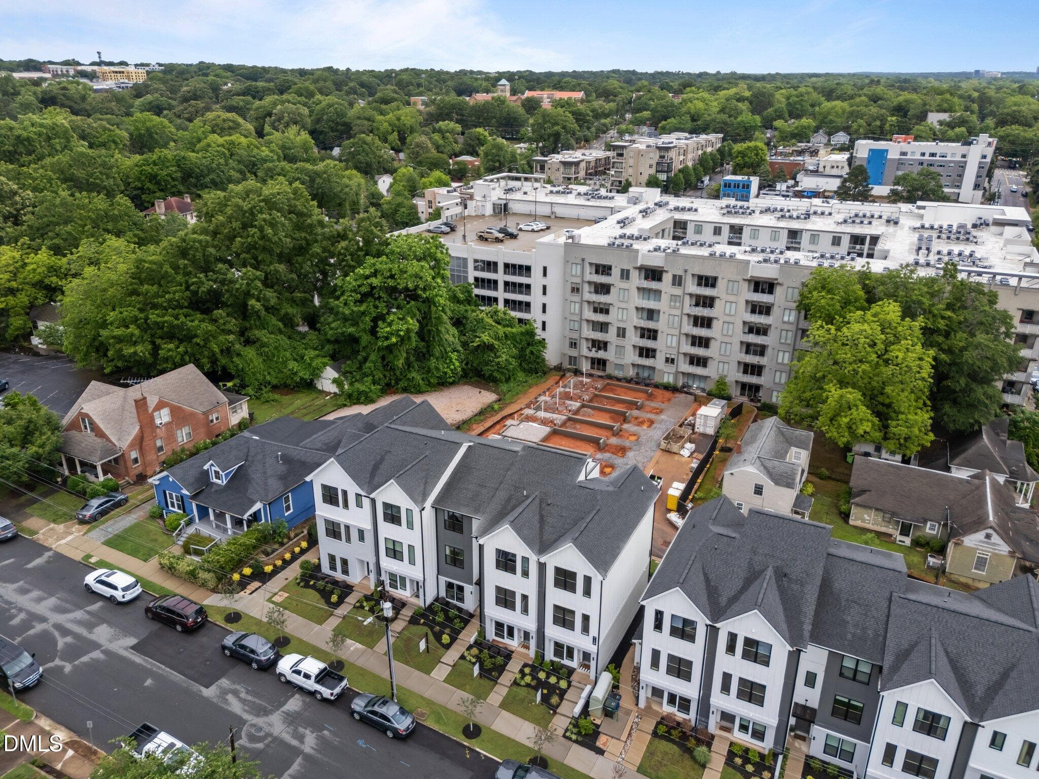 41-web-or-mls-DJI_20250513101726_0421_D - 710 W North Street 101, Raleigh, NC 27603