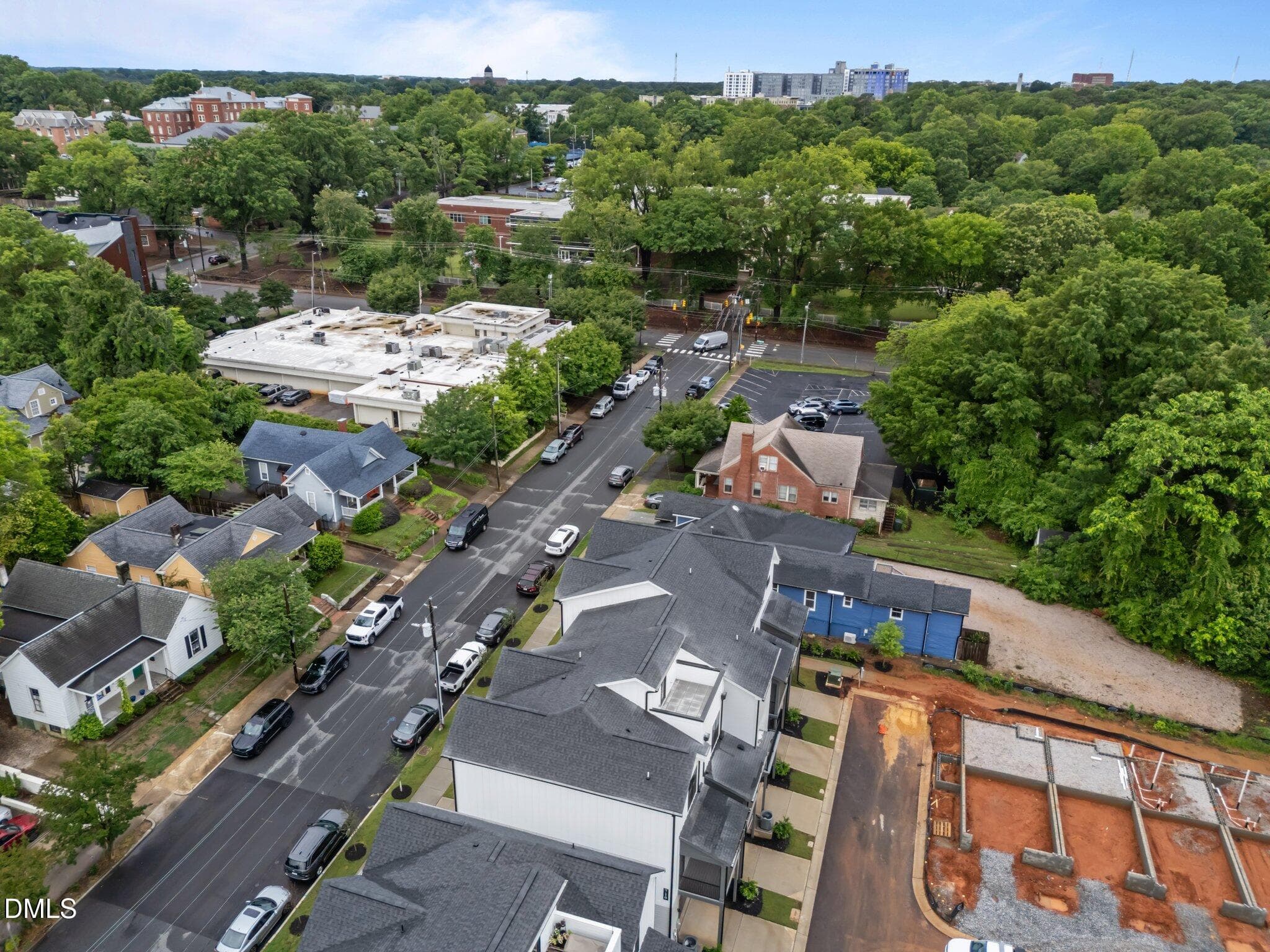 42-web-or-mls-DJI_20250513101746_0422_D - 710 W North Street 101, Raleigh, NC 27603