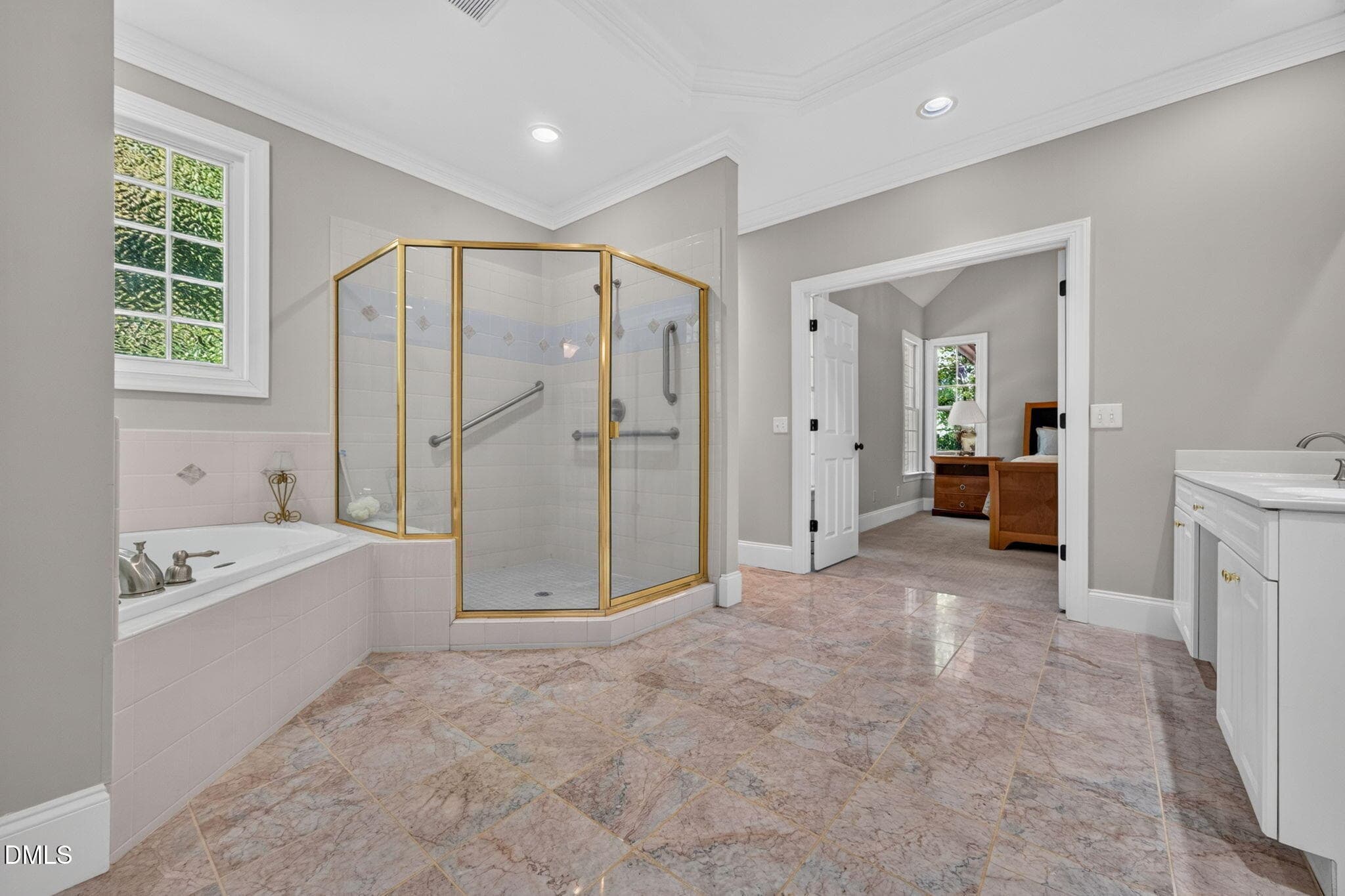17-web-or-mls-12624 Six Forks Road - 17 - 12624 Six Forks Road, Raleigh, NC 27614