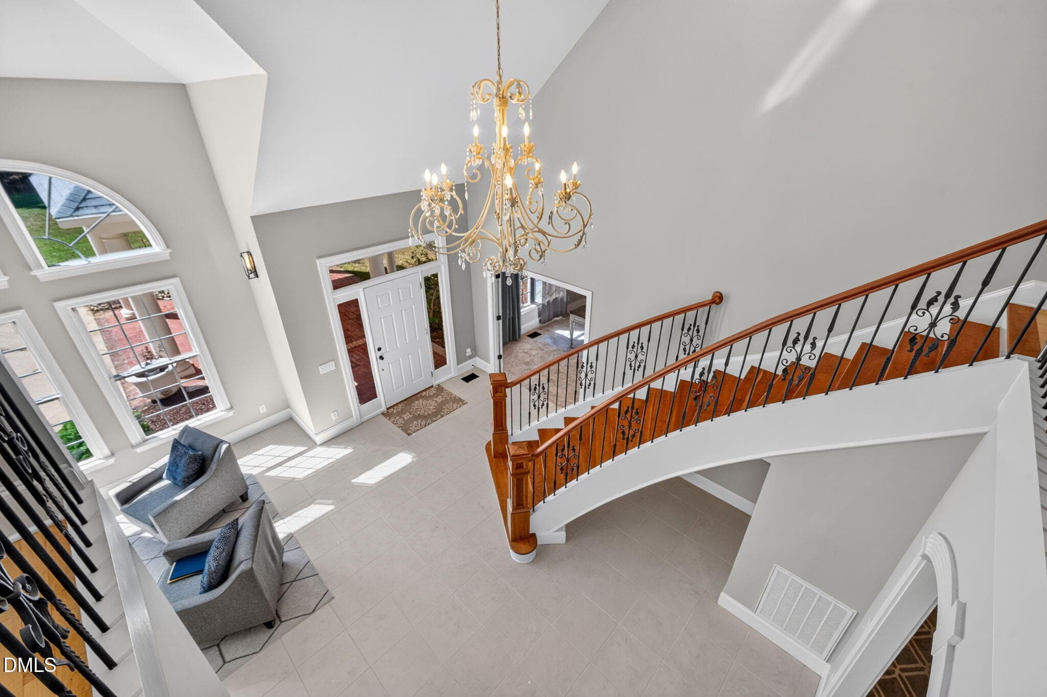 36-web-or-mls-12624 Six Forks Road - 36 - 12624 Six Forks Road, Raleigh, NC 27614