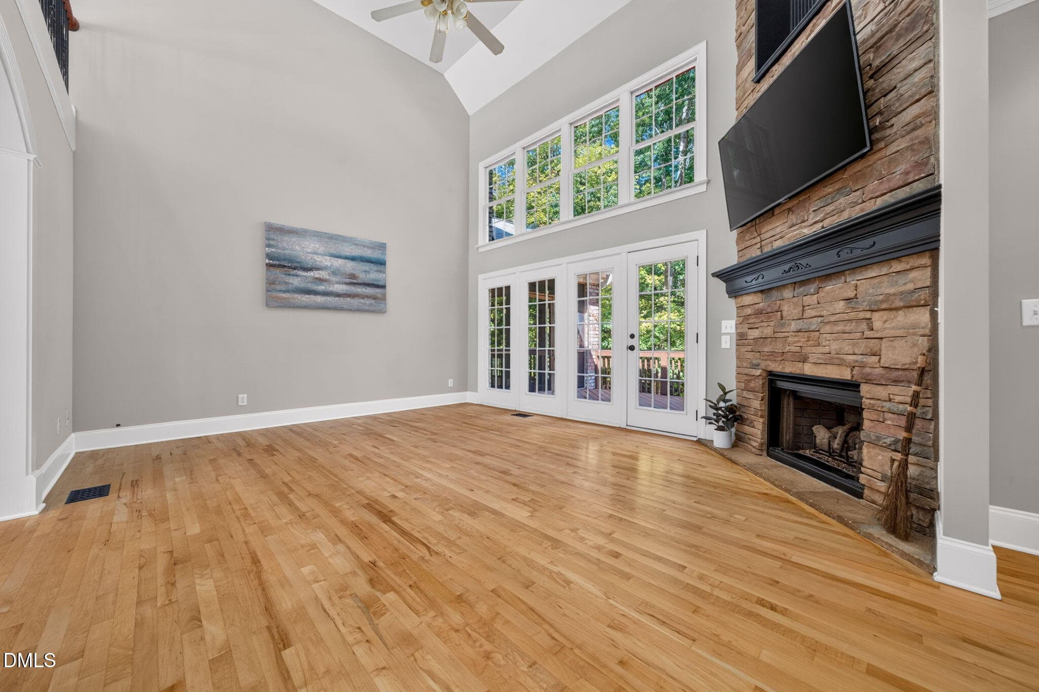 54-web-or-mls-12624 Six Forks Road - 54 - 12624 Six Forks Road, Raleigh, NC 27614