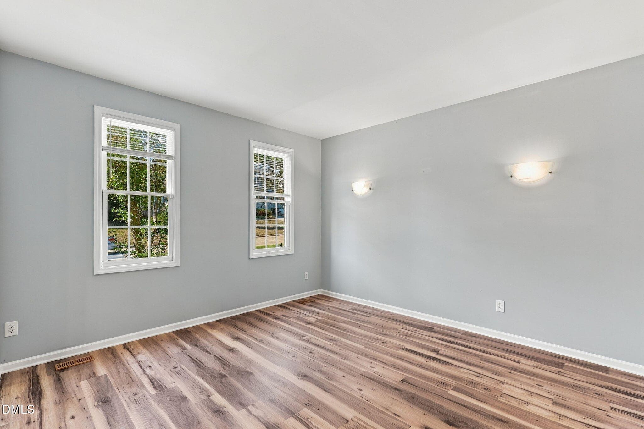 Sitting Room - 13112 Elmleaf Court, Raleigh, NC 27614