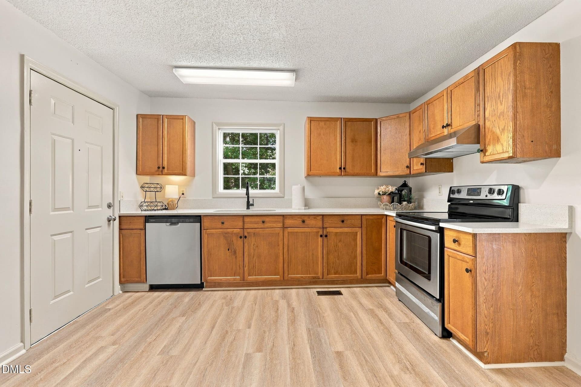 19-web-or-mls-IMG_0243 - 5945 Craig Road, Durham, NC 27712