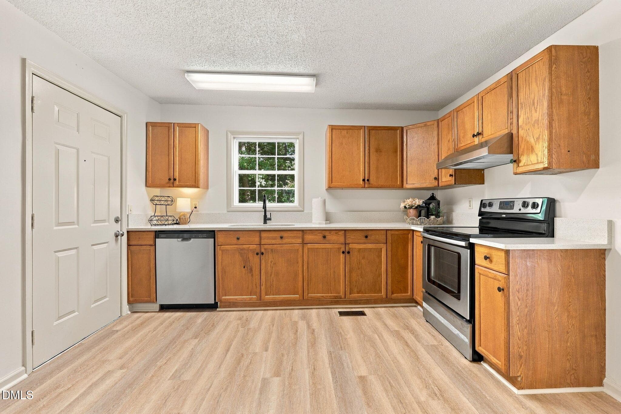 19-web-or-mls-IMG_0243 - 5945 Craig Road, Durham, NC 27712