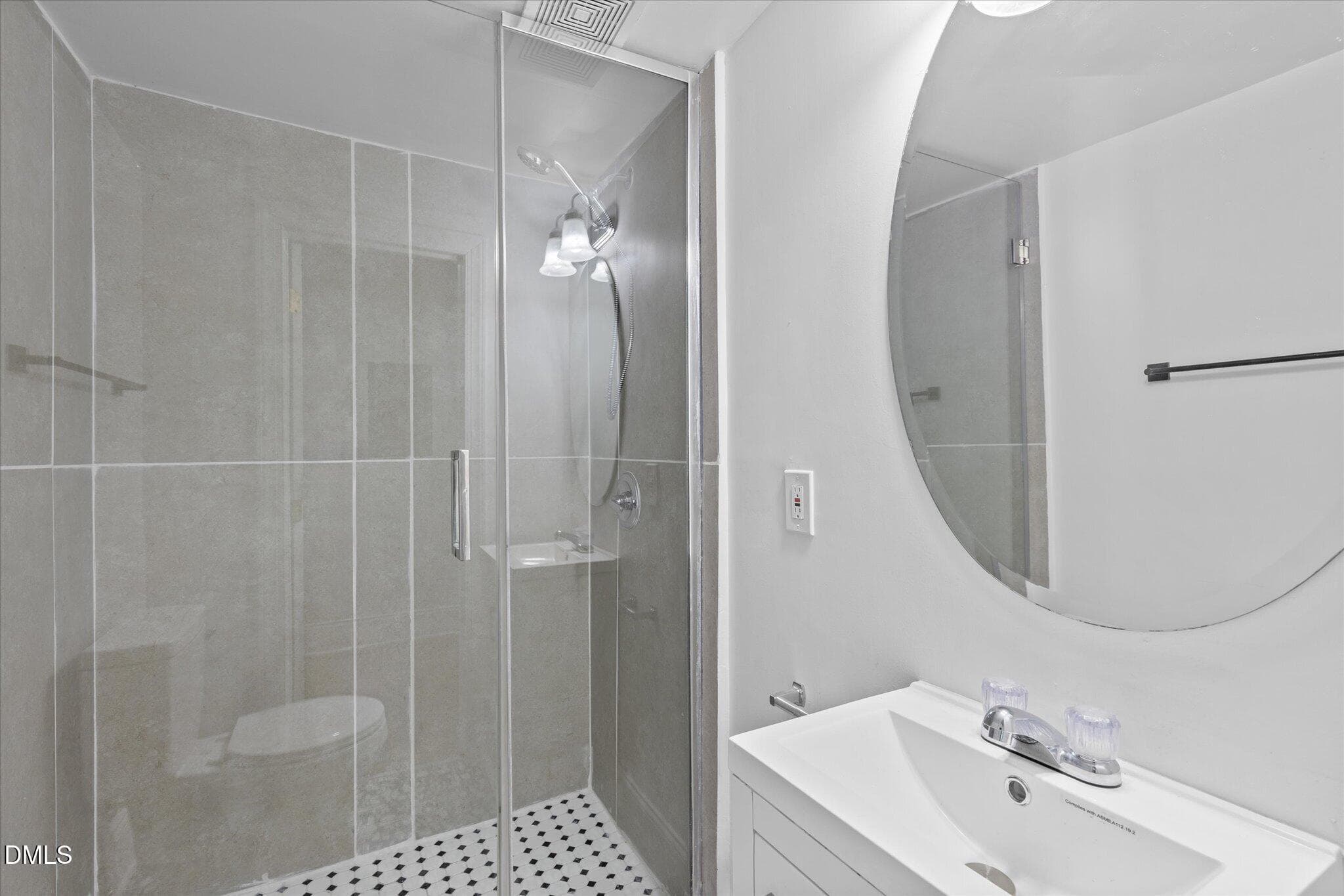 BUILDING 1 - BATHROOM - 217 Lanier Street 217 & 219, Oxford, NC 27565