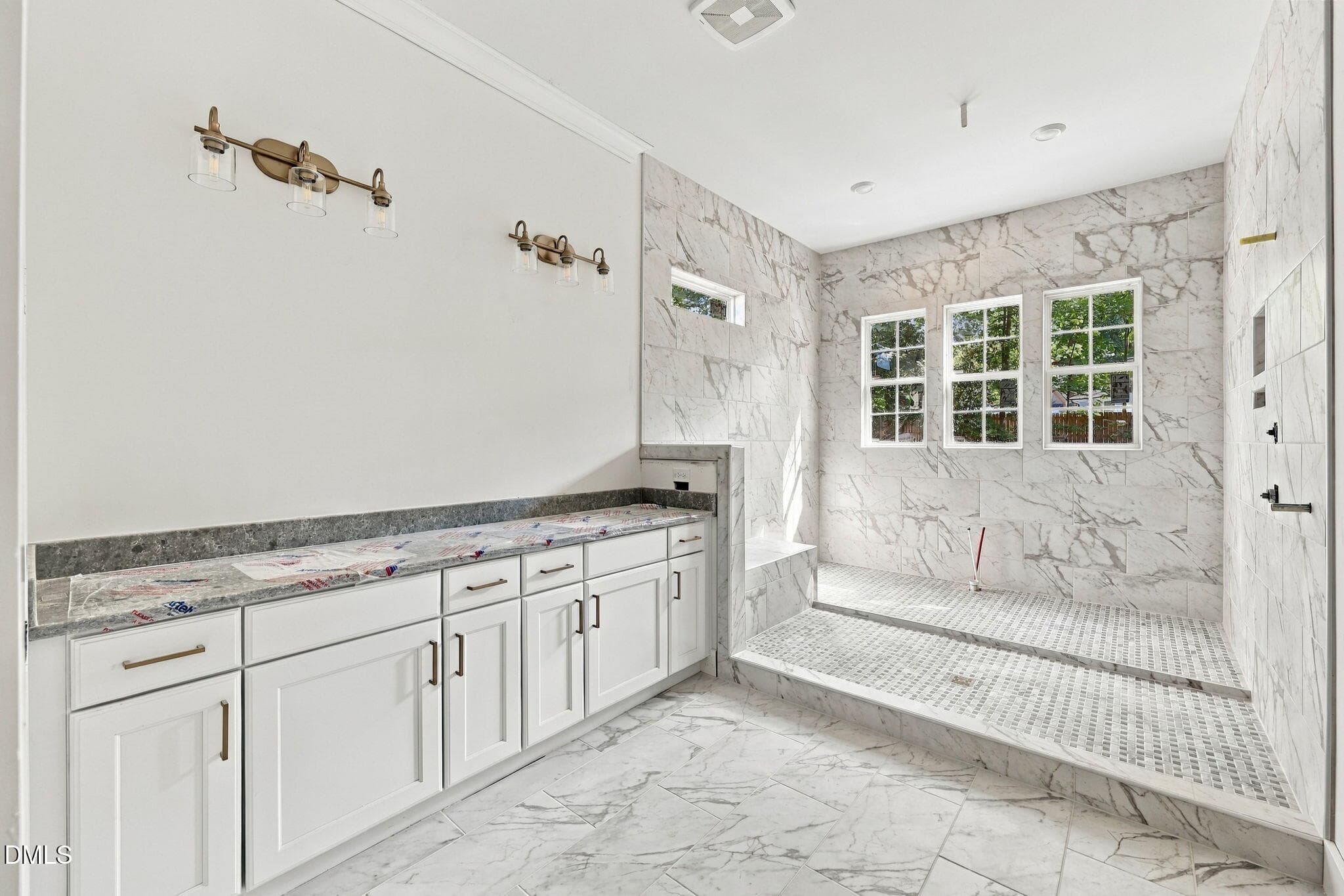 34-web-or-mls-IMG_9317 - 7300 Valleycross Circle, Raleigh, NC 27615